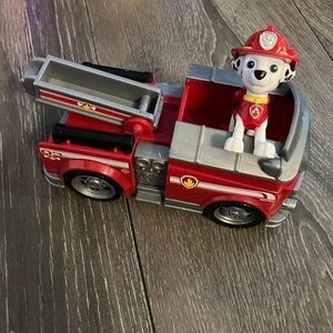 Paw Patrol Marshall w. firetruck